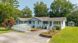 111 Graham Lane, Beaufort, NC 28516 – photo 3: Front