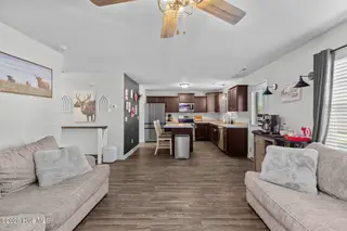 327 James Hedrick Court, Jacksonville, NC 28540 – photo 17: james-17