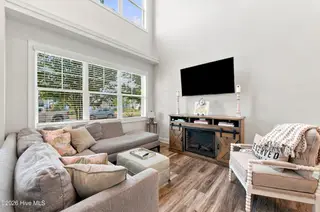 927 Wharton Avenue, Wilmington, NC 28412 — 3-bedroom townhome in Riverlights, Wilmington, NC, photo 4 of 32: 927_Wharton_Ave_007