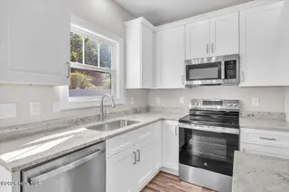 2286 Barnacle Drive SW, Supply, NC 28462 — 1-bedroom home in Sea Castles, Supply, NC, photo 16 of 56