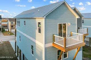 146 Sea Gull Lane 7a, North Topsail Beach, NC 28460 – photo 4: Back View