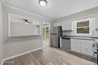 106 Ronny Court, Jacksonville, NC 28546 — 3-bedroom home in Brynn Marr, Jacksonville, NC, photo 9 of 47: 35-web-or-mls-_RAD0973
