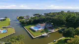104 Sea Trace Lane, Newport, NC 28570 – photo 1: 104 Sea Trace Lane