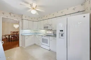 900 Crane Drive, New Bern, NC 28560 – photo 23: 17-web-or-mls-0C0A1248_edit