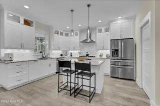 346 Shore Point Drive, Wilmington, NC 28411 — 3-bedroom home in Bayshore Estates, Wilmington, NC, photo 12 of 50: 012_img_0743_101