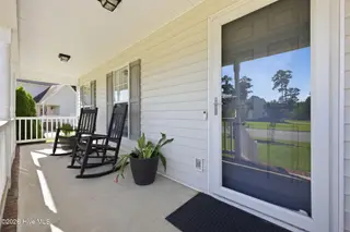 460 Primrose Lane, Winterville, NC 28590 – photo 15: 15-web-or-mls-BLS_0006_edit