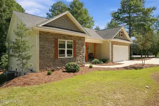 220 Sugar Pine Drive, Pinehurst, NC 28374 – photo 3: 4-web-or-mls-DSC03054