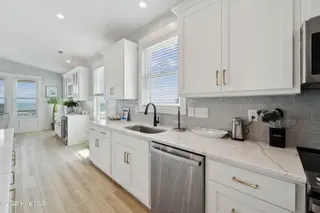 604 S Shore Drive, Surf City, NC 28445 – photo 16: DSC03366
