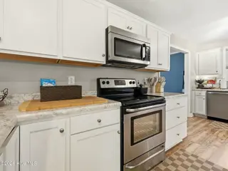 1407 Clifton Road, Jacksonville, NC 28540 – photo 12