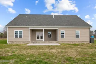 2750 Frances Court, Grimesland, NC 27837 – photo 6: 6-web-or-mls-COX_9459