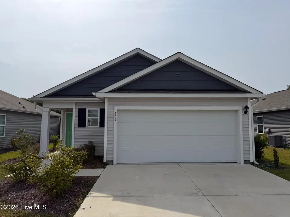 209 Cleat Drive, Surf City, NC 28445 – photo 1 of 1