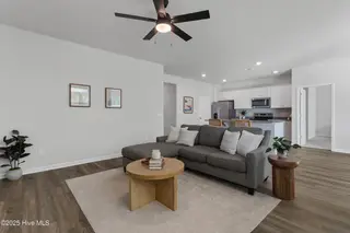 4068 Morning Light Drive SE, Bolivia, NC 28422 – photo 22: 25_living room