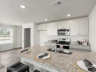 7630 Pennycress Drive 466, Leland, NC 28451 – photo 14: 11- similar to kitchen 3