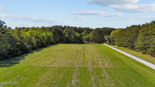 646 N Creek Drive, Belhaven, NC 27810 – photo 13: 17-web-or-mls-DJI_20250409161000_0652_D