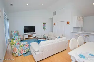 5405 Emerald Drive, Emerald Isle, NC 28594 – photo 8: 5405 Emerald Drive East