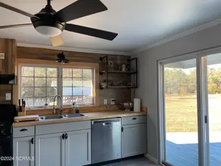 2524 Cedar Island Road, Cedar Island, NC 28520 — 2-bedroom home, Cedar Island, NC, photo 20 of 52: Kitchen