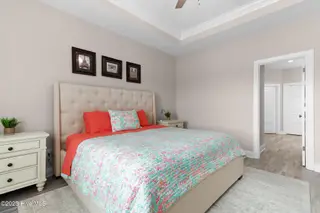 212 Taylorwood Drive, Beaufort, NC 28516 – photo 19: First floor primary bedroom suite