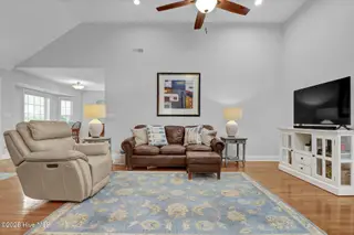 4423 Grey Oaks Court, Wilmington, NC 28412 – photo 4: 011_p3211628_551