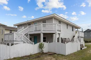 1027 S Shore Drive, Surf City, NC 28445 – photo 4: 3-web-or-mls-07