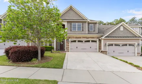 90 Shadow Creek Ct, Pinehurst