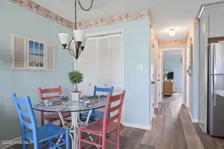 9201 Coast Guard Road I-207, Emerald Isle, NC 28594 – photo 11: Dining area