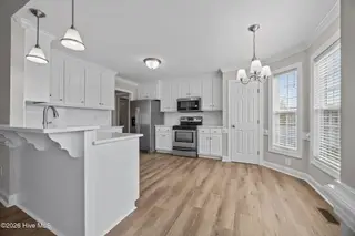 2925 Chellowe Court, Winterville, NC 28590 – photo 12: 29-web-or-mls-IMG_0027