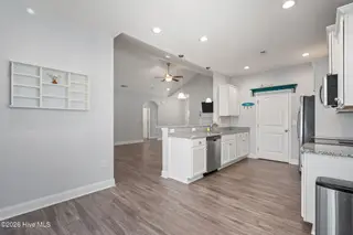 106 NW 19th Street, Oak Island, NC 28465 – photo 9: 33-web-or-mls-DSC01473