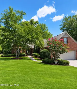 401 Village Green Court, Trent Woods, NC 28562 – photo 1: Front