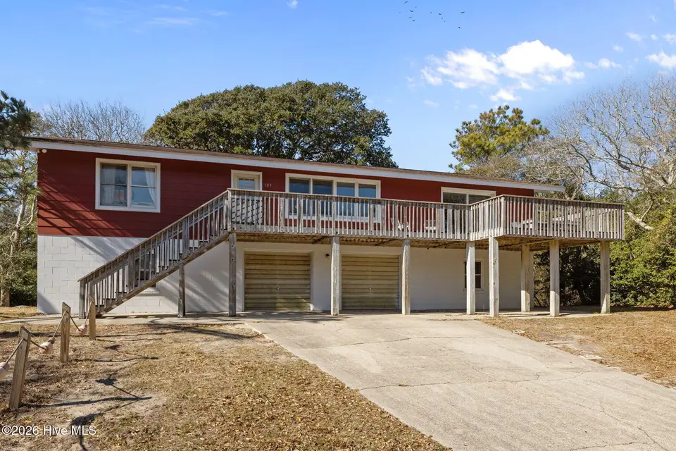 103 Yaupon Road, Pine Knoll Shores, NC 28512 – photo 1 of 55: 103 Yaupon Road