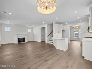 609 Cannonsgate Drive, Newport, NC 28570 – photo 4: Great Room