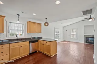 7301 Cassimir Place, Wilmington, NC 28412 – photo 23: 23-web-or-mls-DSC07221