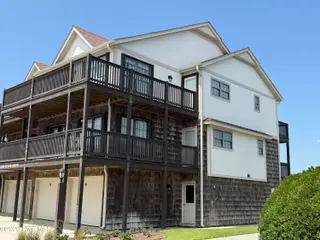 2506 Ocean Drive A2, Emerald Isle, NC 28594 – photo 5: 5