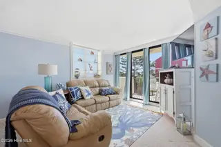 1400 E Fort Macon Road 112, Atlantic Beach, NC 28512 – photo 13: 35-web-or-mls-1400 E Fort Macon 112 - 06