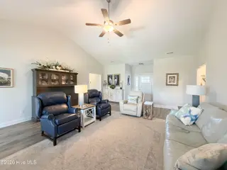 466 Pebble Shore Drive, Sneads Ferry, NC 28460 – photo 5: IMG_4507