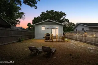 908 N Lord Street, Southport, NC 28461 – photo 2