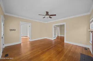 1614 Spencer Avenue, New Bern, NC 28560 – photo 12: 10-web-or-mls-0C0A7019