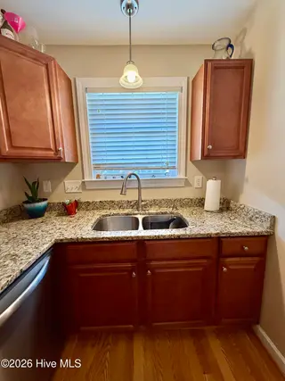 3105 Fox Run Drive, Kinston, NC 28504 – photo 17: IMG_2986