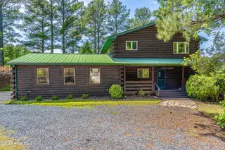105 Lakewood Drive, Aberdeen, NC 28315 – photo 2: 1