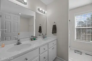 114 Iverson Lane, New Bern, NC 28562 – photo 19: 19-web-or-mls-DSC_5407