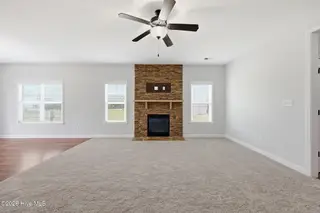 102 E Lake Drive, Goldsboro, NC 27534 – photo 12: 38-web-or-mls-IMG_0997-edit
