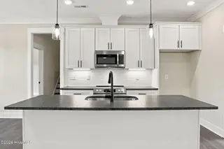 5570 Martys Court, Bailey, NC 27807 — 4-bedroom home in Harris Farms, Bailey, NC, photo 5 of 37: 28-web-or-mls-DSC02238