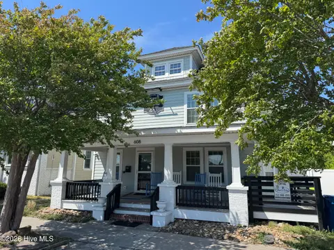 608 Arendell Street, Morehead City