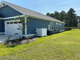 1002 Brighton Drive, New Bern, NC 28562 – photo 2: Front Side View