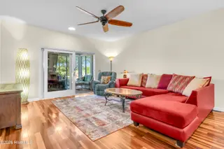 8812 Sedgley Drive, Wilmington, NC 28412 – photo 12: Living Room
