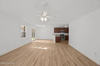 3414 Richard Court, New Bern, NC 28560 — 3-bedroom home in Pinecrest Estates, New Bern, NC, photo 20 of 38: Living room