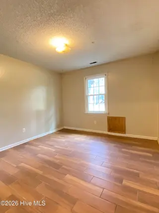 234 Cedar Creek Drive, Jacksonville, NC 28540 – photo 8: 10 bedroom 234 Cedar Creek Dr Jacksonvil