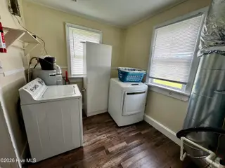 616 Cardwell Street, Elizabeth City, NC 27909 – photo 10: Laundry Room
