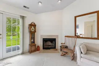 3010 Remington Drive, Wilmington, NC 28405 — 2-bedroom townhome in Northchase, Wilmington, NC, photo 5 of 42: 6_img_4988