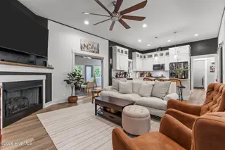 1659 E Indiana Avenue, Southern Pines, NC 28387 – photo 13: 10-web-or-mls-DSC04066