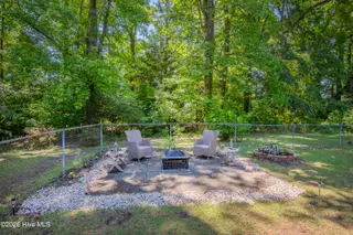 124 Osceola Drive, Greenville, NC 27858 — 3-bedroom home in Osceola, Greenville, NC, photo 13 of 48: 124-Osceola-12